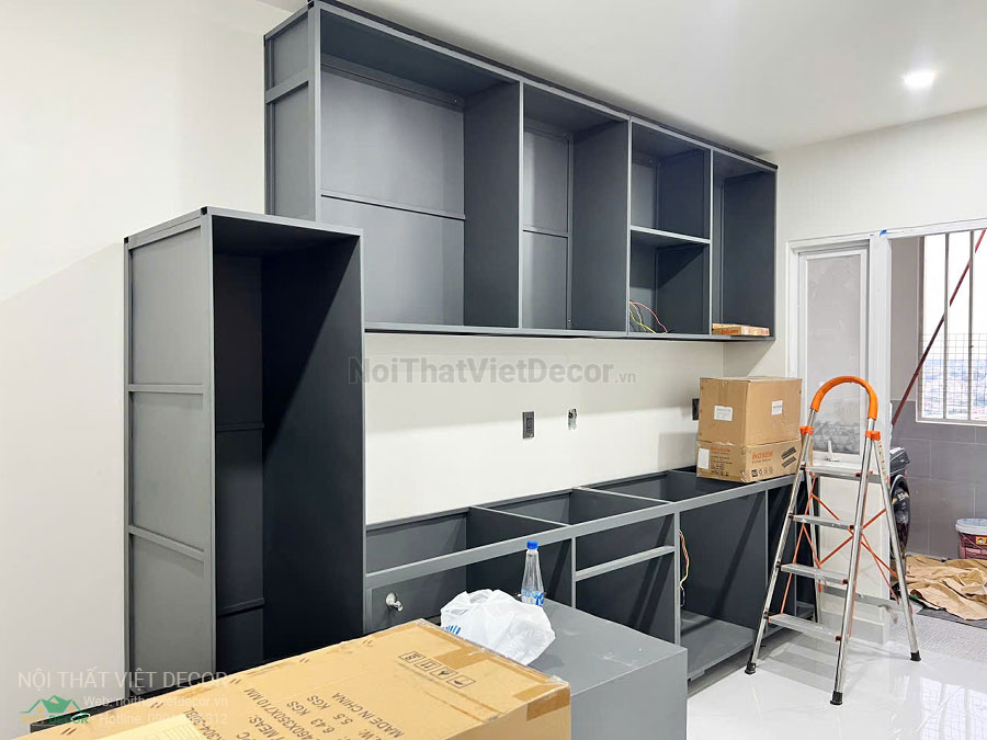 Nội Thất Việt Decor thi công cải tạo nội thất, căn hộ 3 phòng ngủ chung cư Tecco phường Linh Đồng thành phố Thủ Đức tủ bếp inox cánh kính