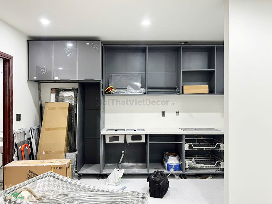 Nội Thất Việt Decor thi công cải tạo nội thất, căn hộ 3 phòng ngủ chung cư Tecco phường Linh Đồng thành phố Thủ Đức tủ bếp inox cánh kính