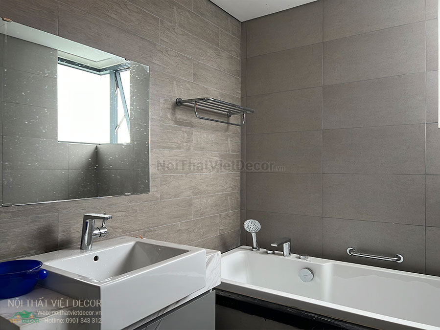 Nội thất Việt Decor thiết kế thi công nội thất nguyên căn, căn hộ 3 phòng ngủ Tân Phú Hồ Chí Minh hiện trạng nhà vệ sinh master