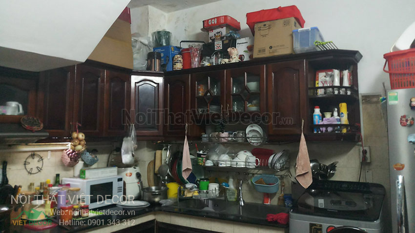 Nội thất Việt Decor hệ tủ bếp hiện trạng cần làm thêm tủ bếp trên đụng trần