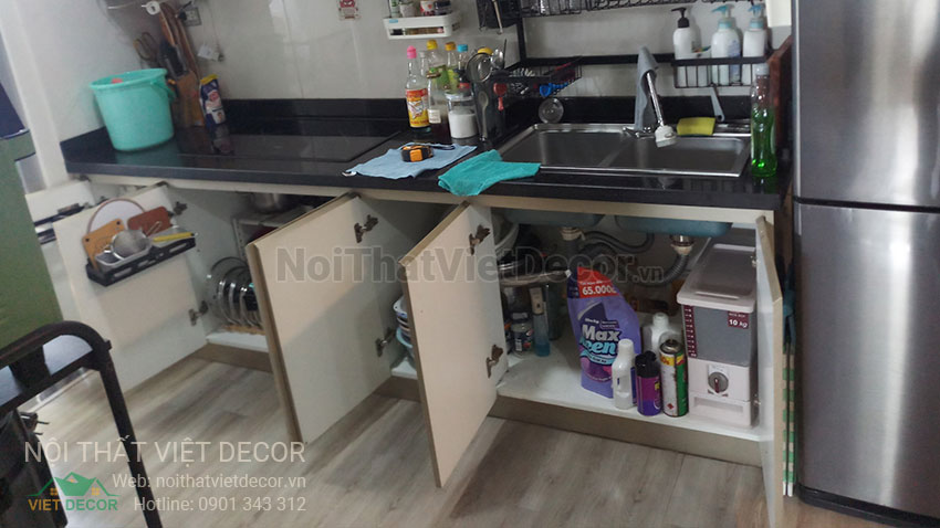 Nội thất Việt Decor hiện trạng tủ bếp dưới cần thay cánh và làm lại do thay đổi mục đích sử dụng