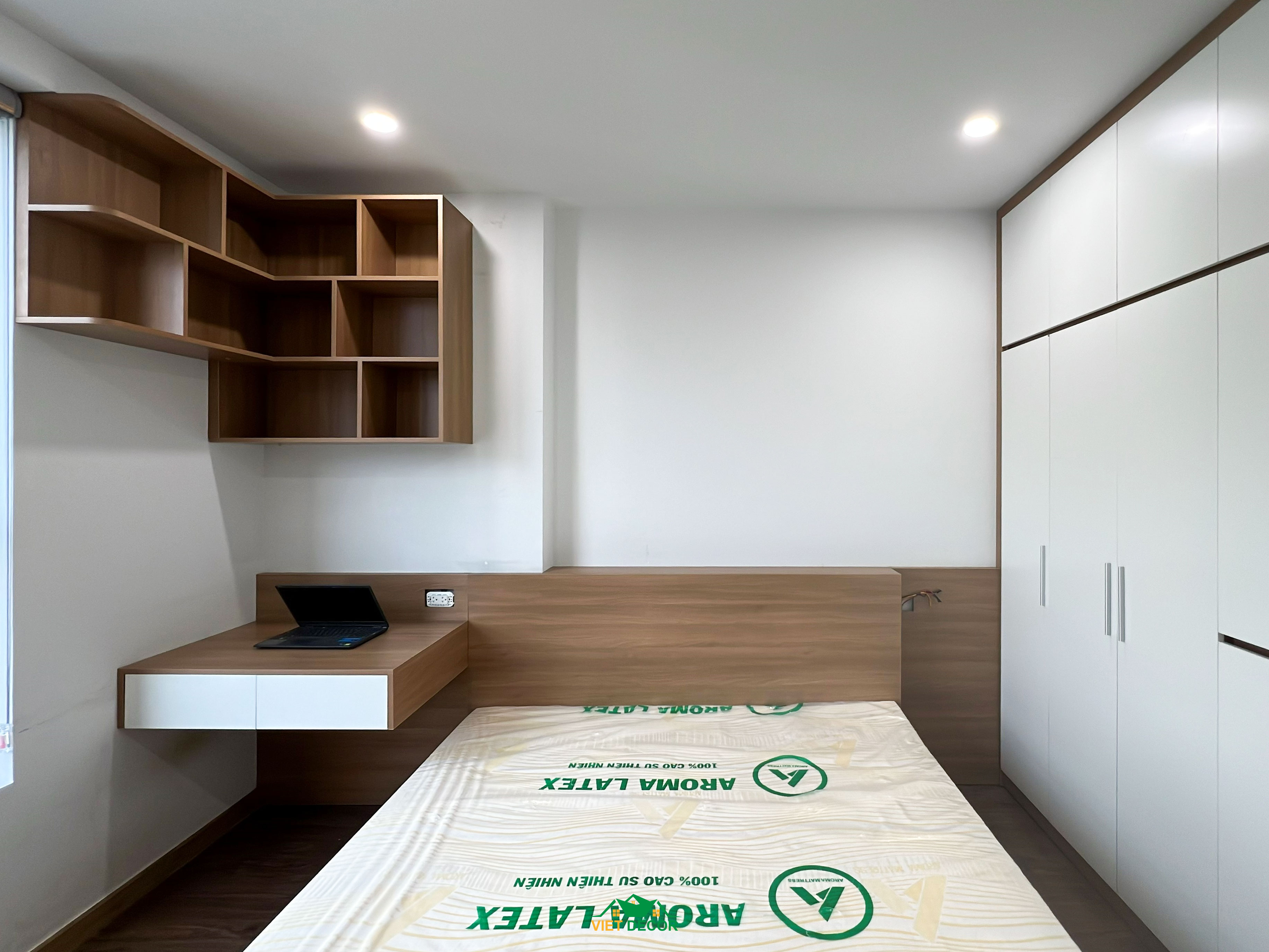 Nội Thất Việt Decor thiết kế, thi công nội thất căn hộ 2 phòng ngủ Bcons Green Topaz TP HCM, phòng ngủ master