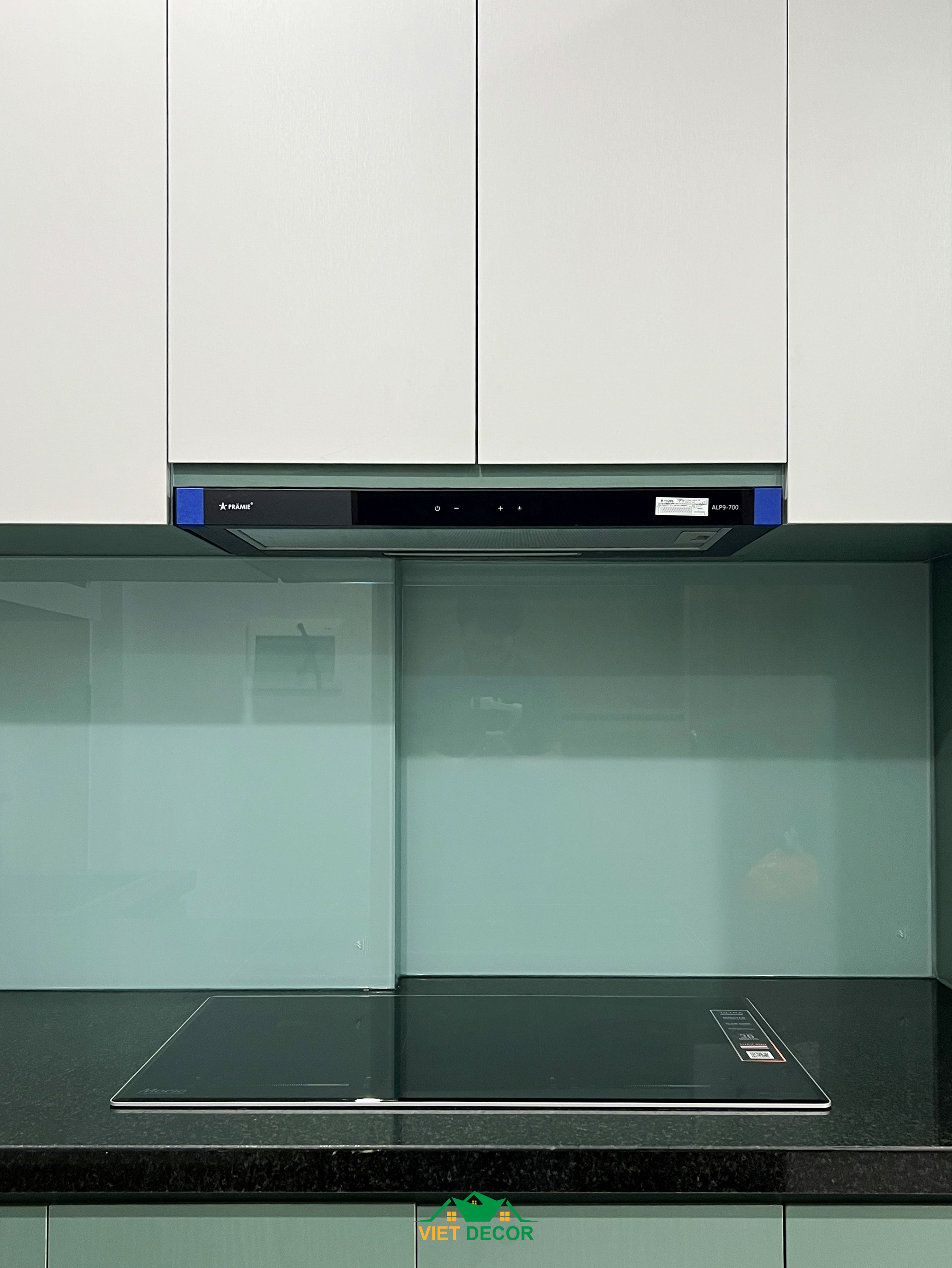Nội Thất Việt Decor thiết kế, thi công nội thất căn hộ 2 phòng ngủ Bcons Green Topaz TP HCM, tủ bếp