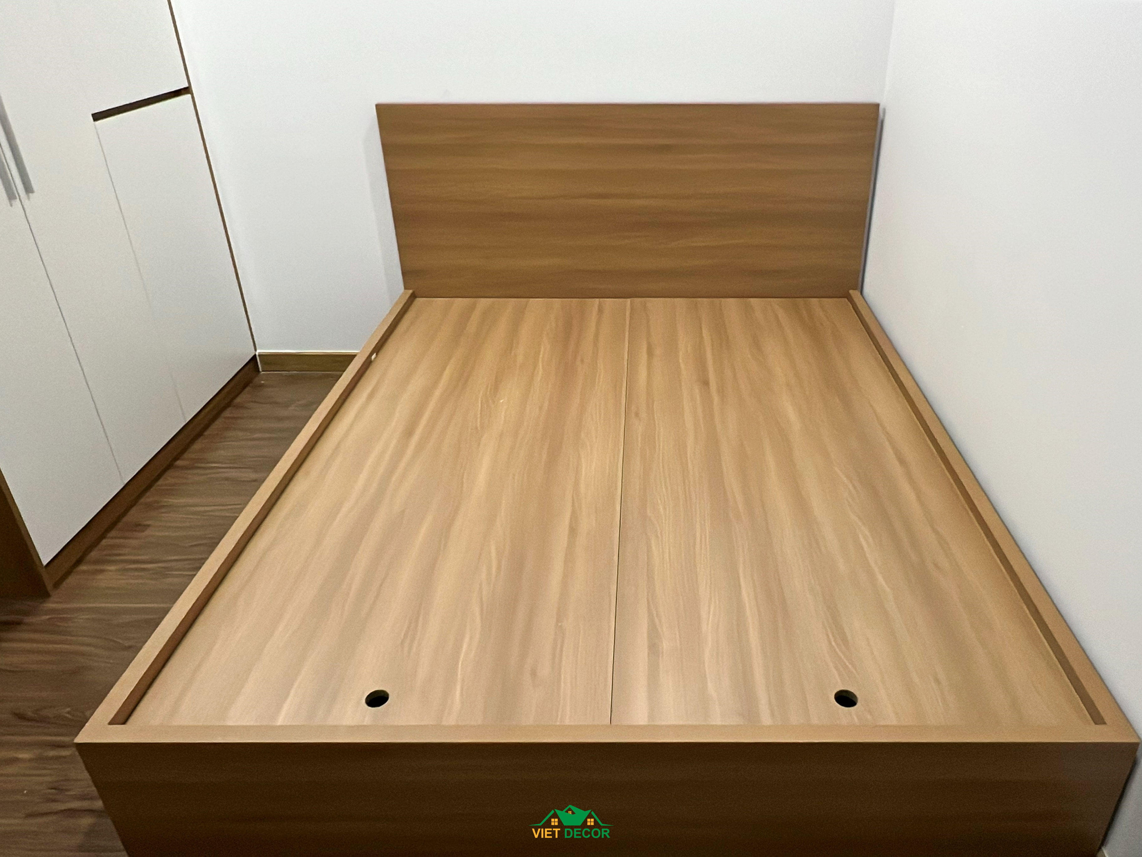 Nội Thất Việt Decor thiết kế, thi công nội thất căn hộ 2 phòng ngủ Bcons Green Topaz TP HCM,giường phòng ngủ nhỏ