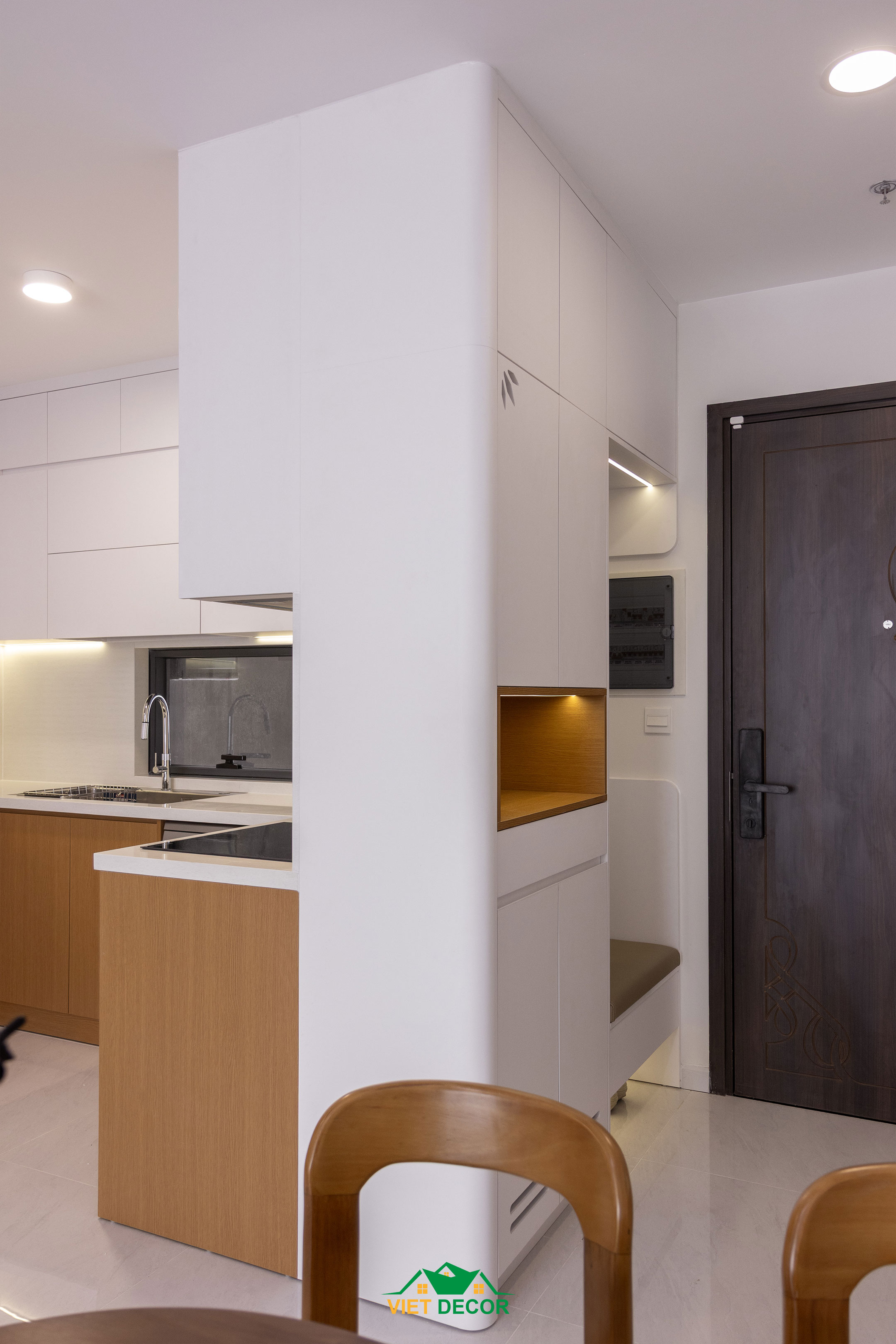 Nội Thất Việt Decor thiết kế, thi công nội thất hiện đại căn hộ 3 phòng ngủ chung cư Victoria Village TPHCM, tủ giày