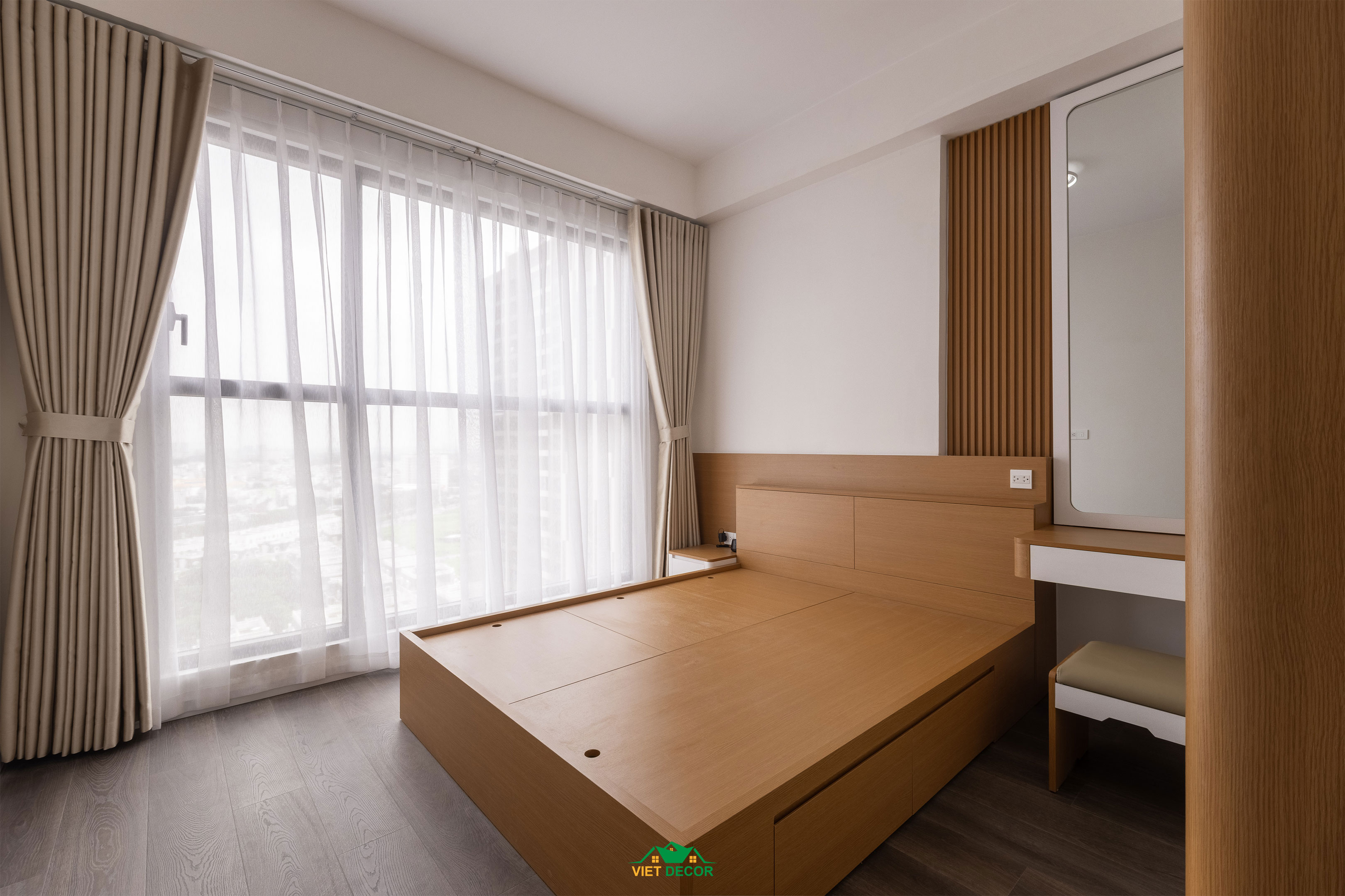 Nội Thất Việt Decor thiết kế, thi công nội thất hiện đại căn hộ 3 phòng ngủ chung cư Victoria Village TPHCM, phòng ngủ master