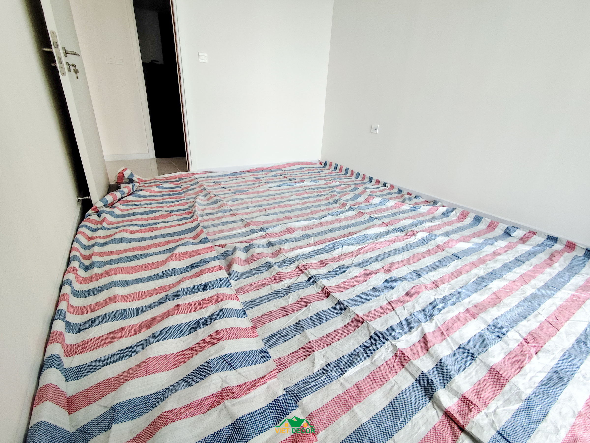 Nội Thất Việt Decor thiết kế, thi công nội thất hiện đại căn hộ 3 phòng ngủ chung cư Victoria Village TPHCM, tập kết vật tư