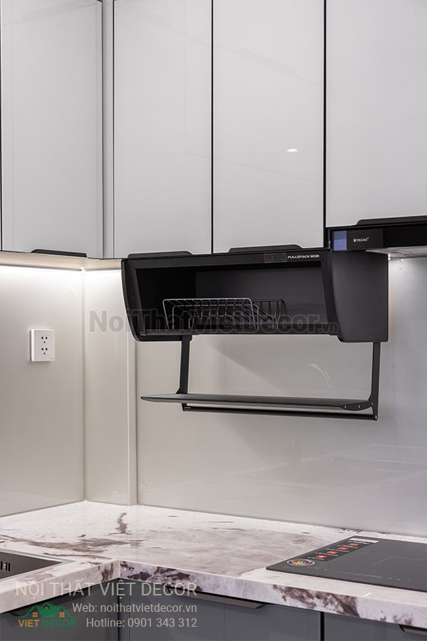 Nội Thất Việt Decor thiết kế thi công trang trí nội thất, tủ bếp nhôm kính căn hộ 3 phòng ngủ chung cư Glory Heights Vinhomes Grand Park quận 9 TP HCM, phụ kiện giá gia vị treo tủ