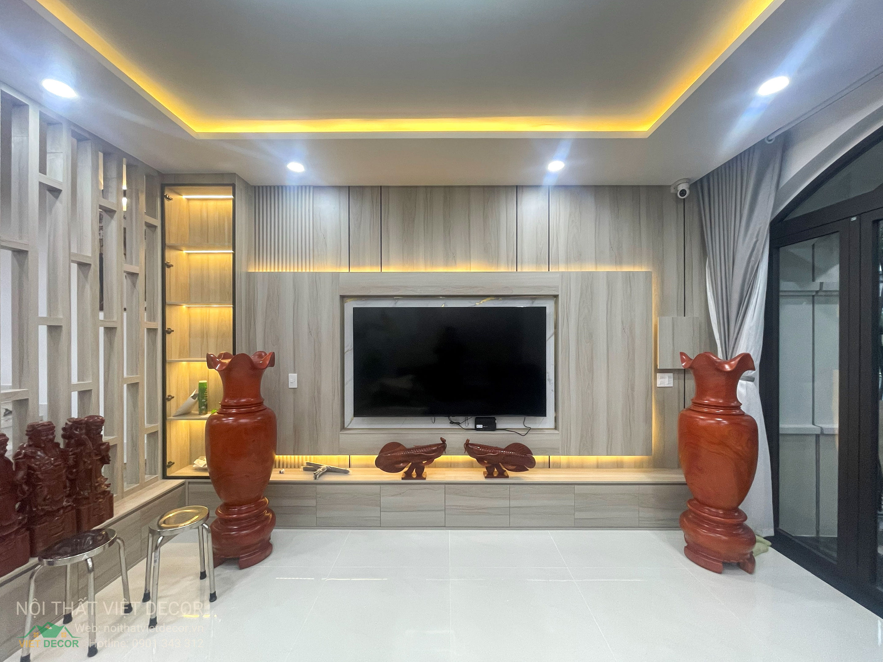 Nội thất Việt Decor thiết kế thi công trang trí nội thất nhà phố 3 tầng Lavilla Green City Long An Tây Ninh, thi công bàn giao phòng khách