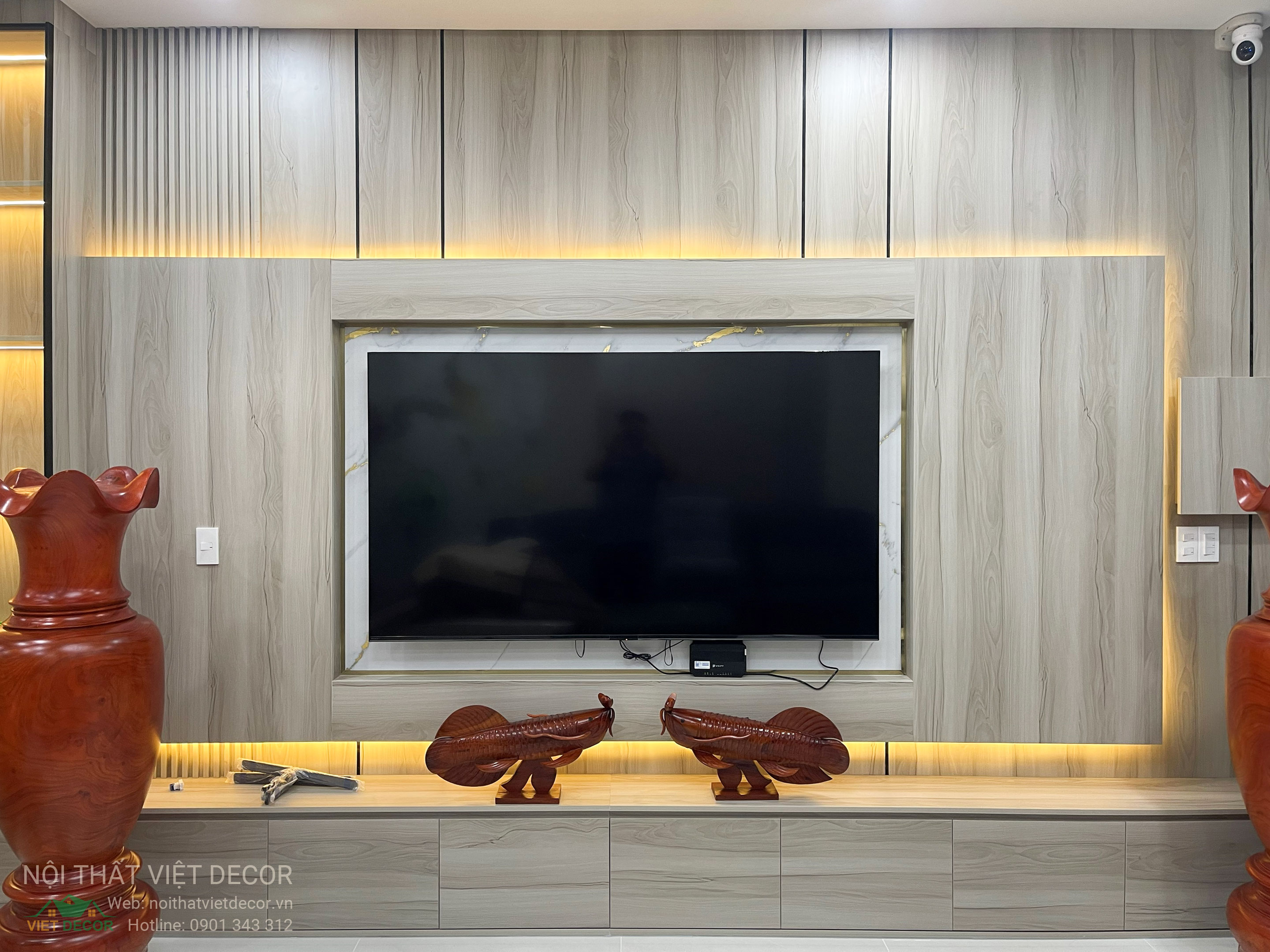 Nội thất Việt Decor thiết kế thi công trang trí nội thất nhà phố 3 tầng Lavilla Green City Long An Tây Ninh, thi công bàn giao phòng khách
