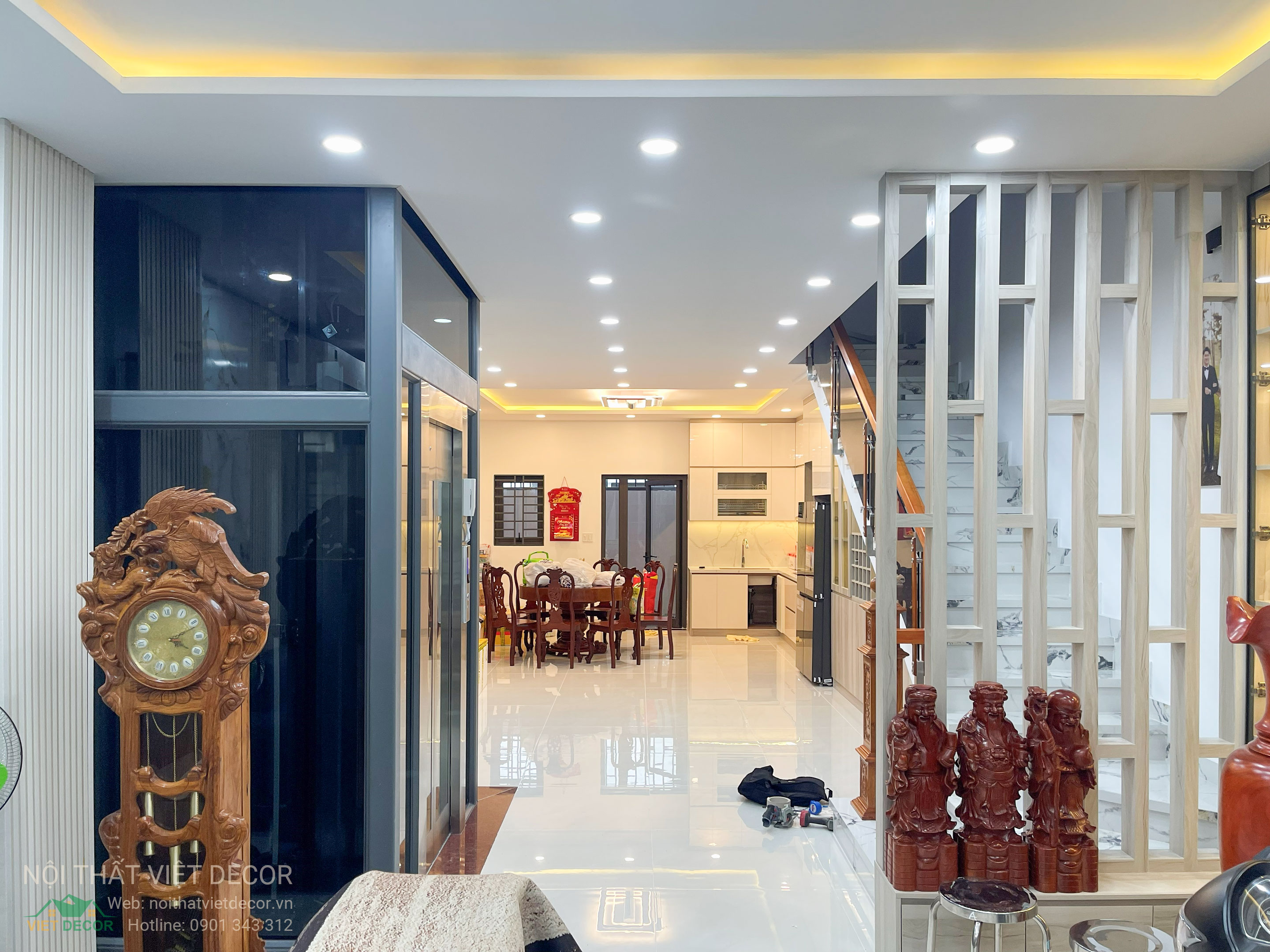 Nội thất Việt Decor thiết kế thi công trang trí nội thất nhà phố 3 tầng Lavilla Green City Long An Tây Ninh, thi công bàn giao phòng khách
