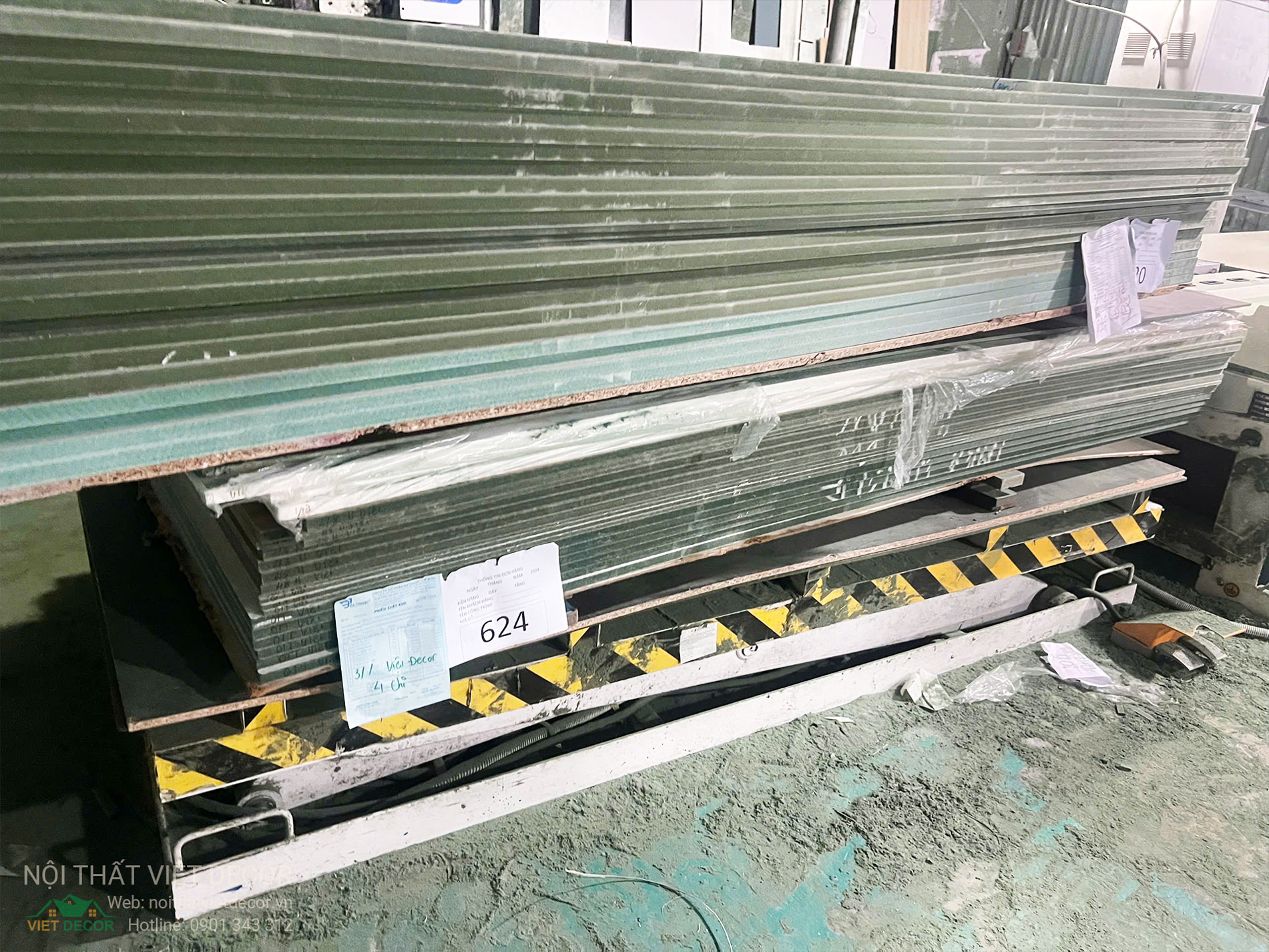 Nội Thất Việt Decor thiết kế thi công nội thất tủ bếp cánh huỳnh pano gỗ công nghiệp An Cường, Ba Thanh tại quận 4 thành phố Hồ Chí Minh