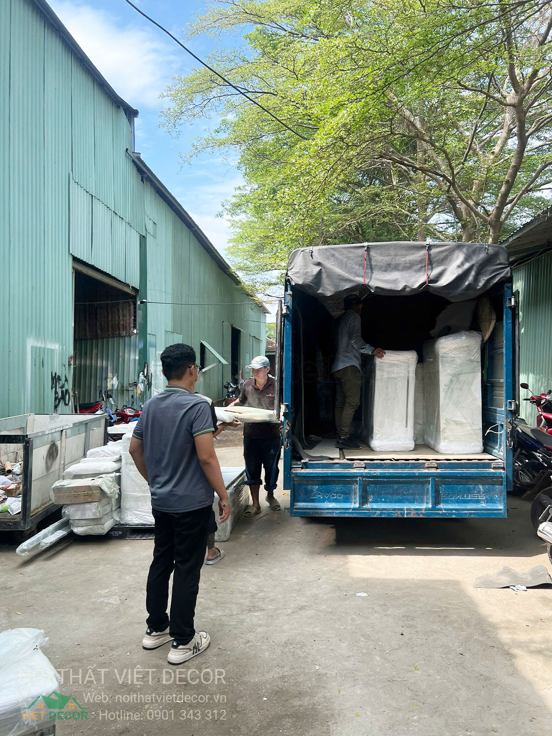 Nội Thất Việt Decor thiết kế thi công nội thất tủ bếp cánh huỳnh pano gỗ công nghiệp An Cường, Ba Thanh tại quận 4 thành phố Hồ Chí Minh