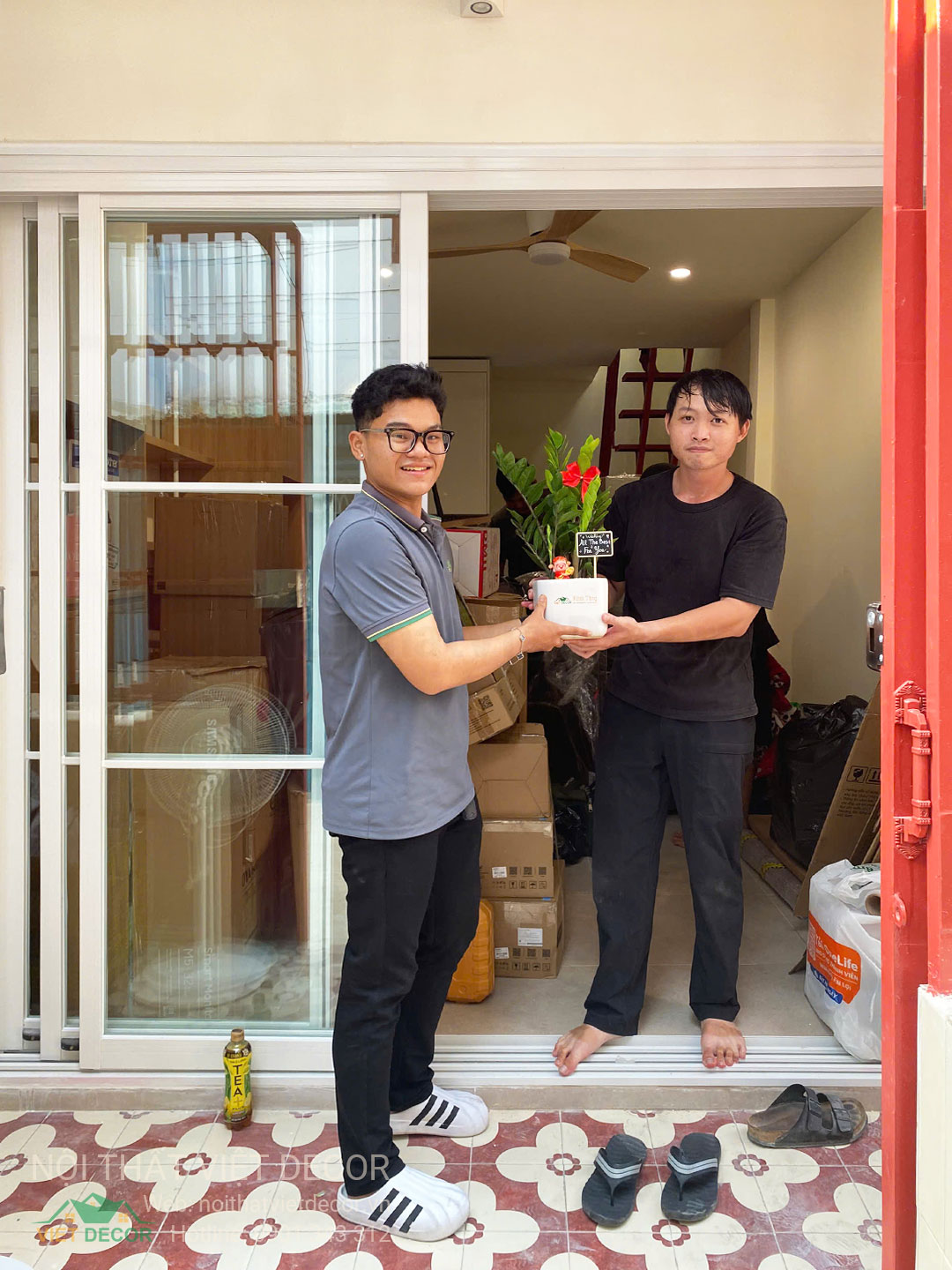 Nội Thất Việt Decor thiết kế thi công nội thất tủ bếp cánh huỳnh pano gỗ công nghiệp An Cường, Ba Thanh tại quận 4 thành phố Hồ Chí Minh