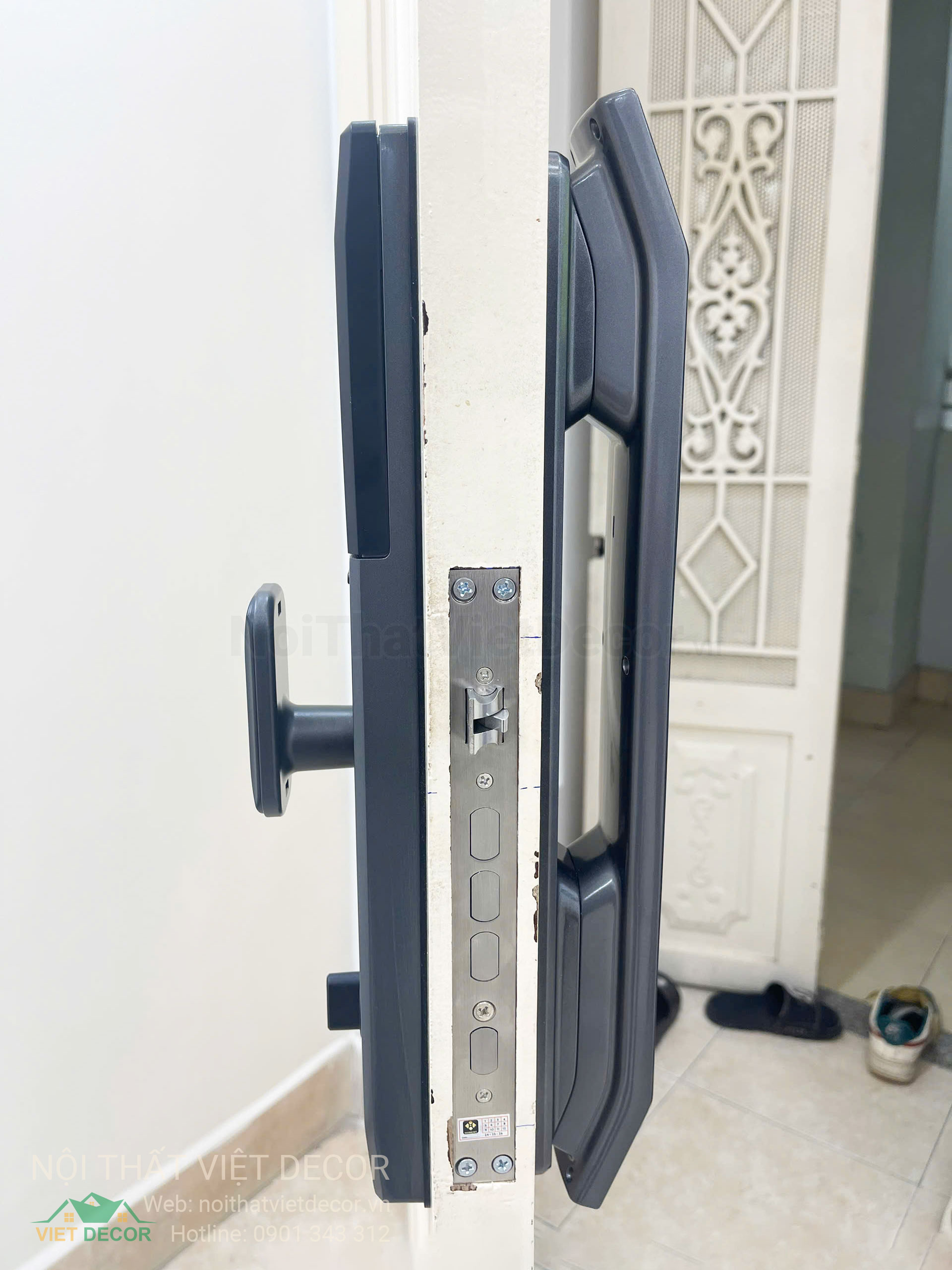 Nội Thất Việt Decor thiết kế thi công tủ bếp inox cánh kính Bình Thạnh Tp HCM