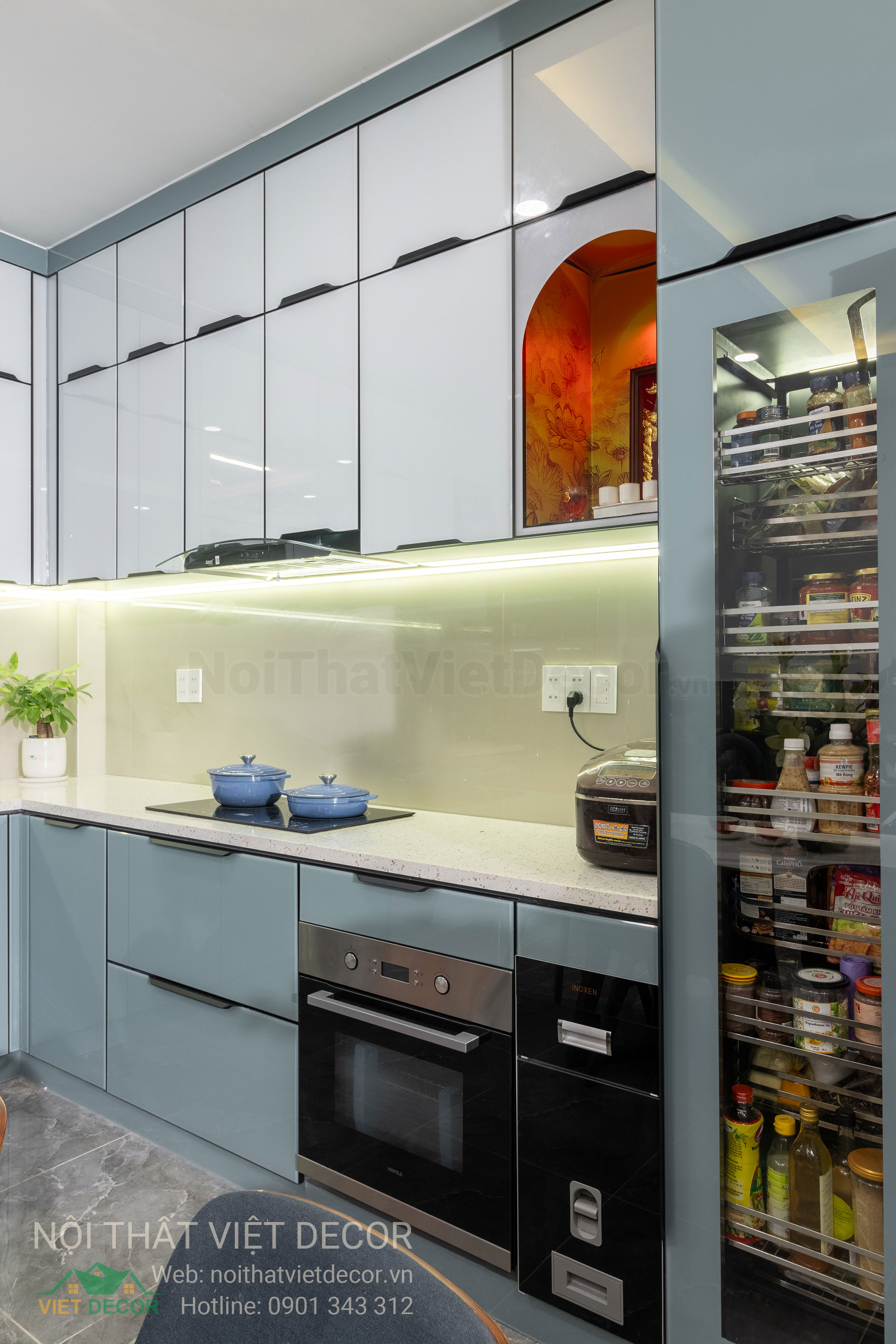 Nội Thất Việt Decor thiết kế thi công tủ bếp inox cánh kính viên hợp kim nhôm tại Nhà Bè thành phố Hồ Chí Minh