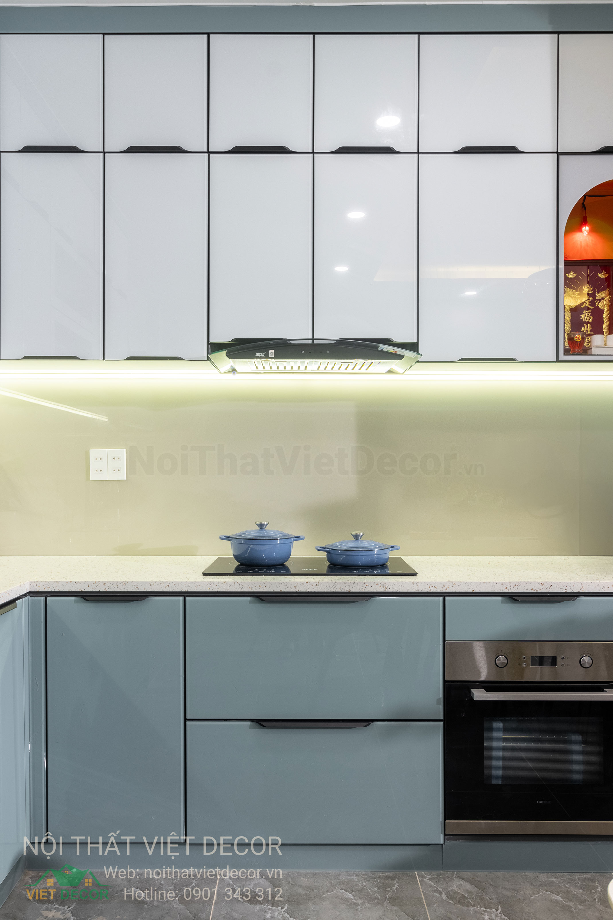 Nội Thất Việt Decor thiết kế thi công tủ bếp inox cánh kính viên hợp kim nhôm tại Nhà Bè thành phố Hồ Chí Minh
