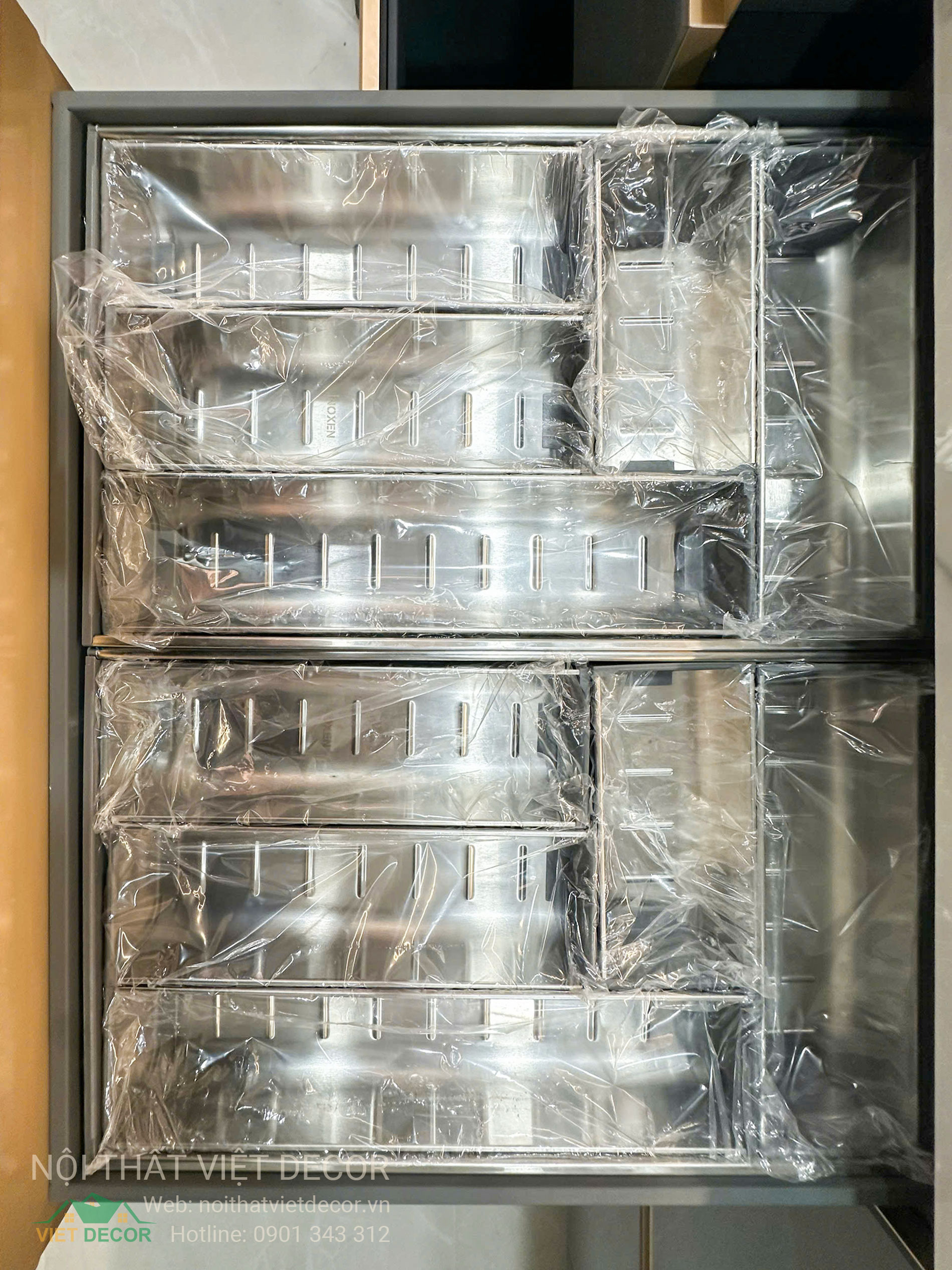 Nội Thất Việt Decor thiết kế thi công tủ bếp inox cánh kính phường Tân Hưng (quận 7) TP HCM