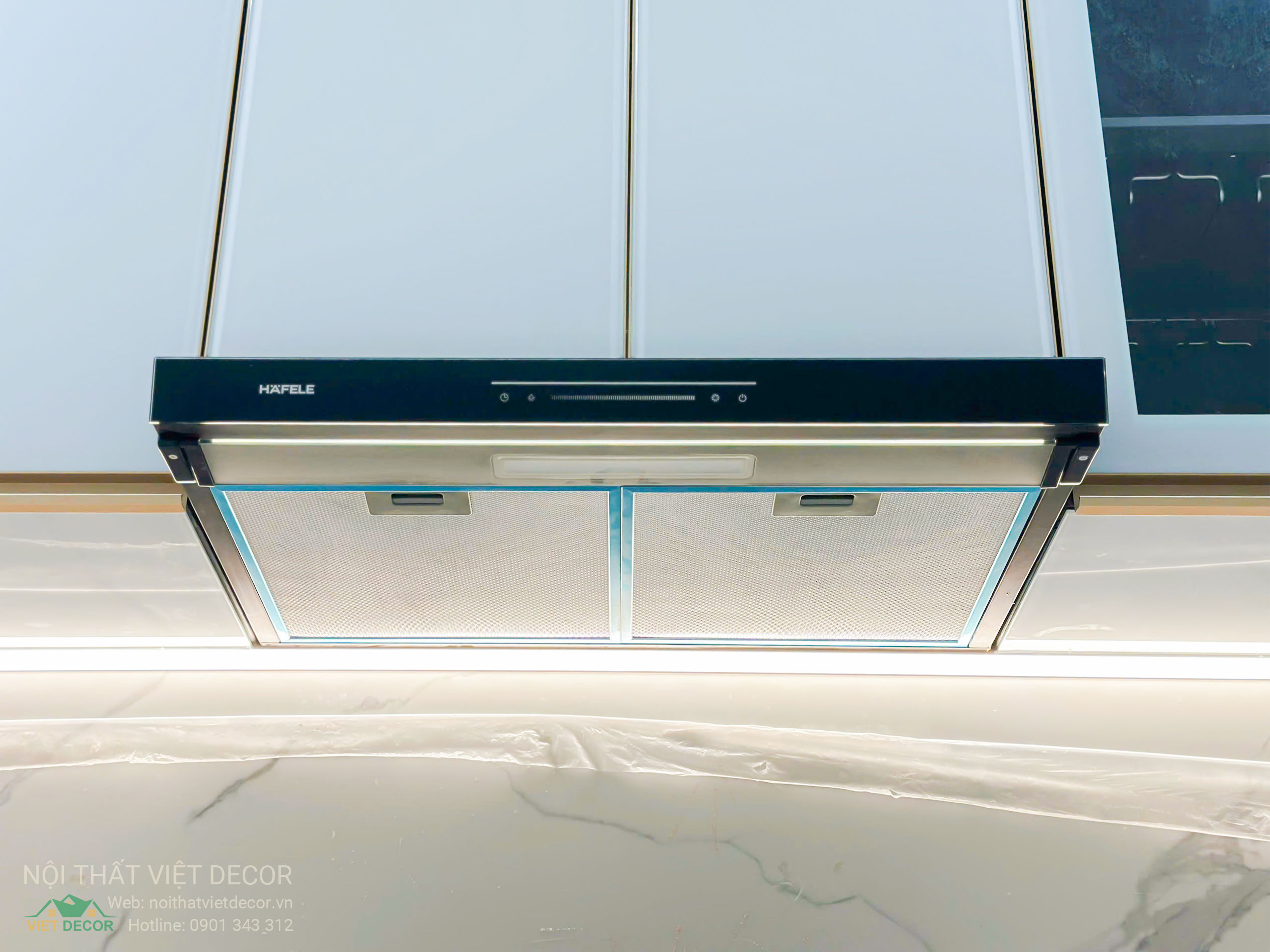 Nội Thất Việt Decor thiết kế thi công tủ bếp inox cánh kính phường Tân Hưng (quận 7) TP HCM
