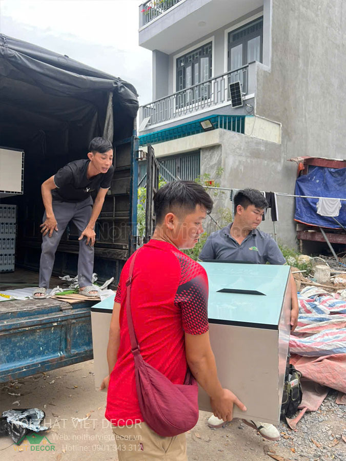 Nội Thất Việt Decor thiết kế thi công tủ bếp hợp kim nhôm cánh kính cao cấp tại quận 9, thành phố Hồ Chí Minh