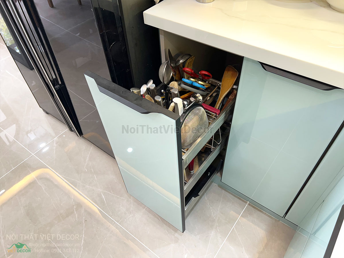 Nội Thất Việt Decor thiết kế thi công tủ bếp hợp kim nhôm cánh kính cao cấp tại quận 9, thành phố Hồ Chí Minh