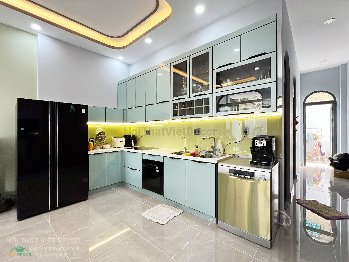 Nội Thất Việt Decor thiết kế thi công tủ bếp hợp kim nhôm cánh kính cao cấp tại quận 9, thành phố Hồ Chí Minh