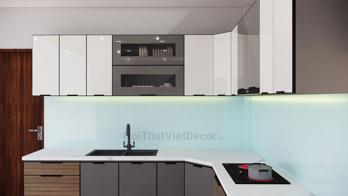 Tủ bếp hiện đại chữ L, khung inox 304 sơn tĩnh điện, cánh kính sơn màu viền nhôm, mặt đá nhân tạo cao cấp Vicostone BQ100, ốp tường kính cường lực 8mmsơn màu chỉ gương - Hình phối cảnh 3D
