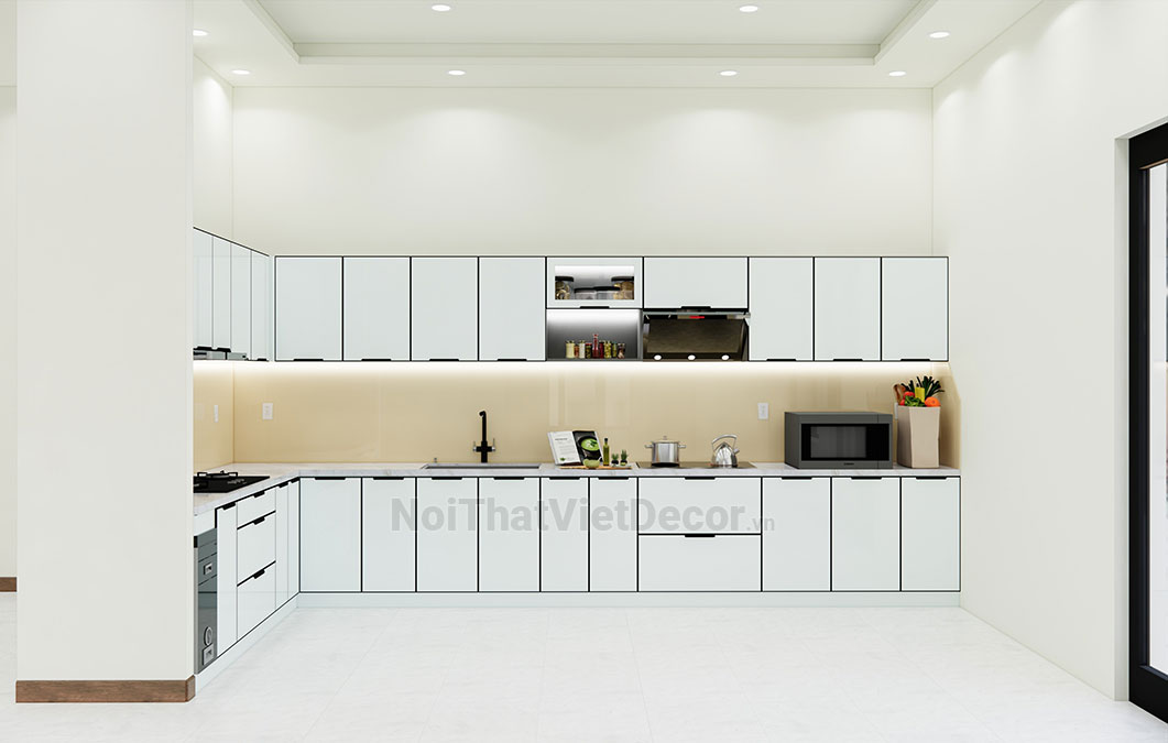 Tủ bếp hiện đại chữ L có đảo, khung inox 304 sơn tĩnh điện, cánh kính sơn màu viền nhôm, mặt bếp đá nhân tạo marble trắng vân mây, ốp tường kính cường lực 8mm - Phương án thiết kế phối cảnh 3D
