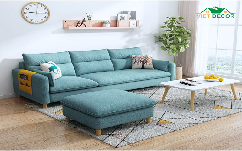 Mẫu phòng khách với ghế sofa băng hiện đại