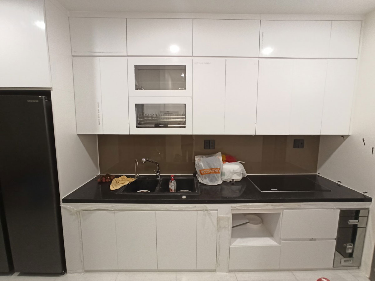 Tủ bếp hiện đại chữ I, gỗ công nghiệp MDF chống ẩm acrylic An Cường