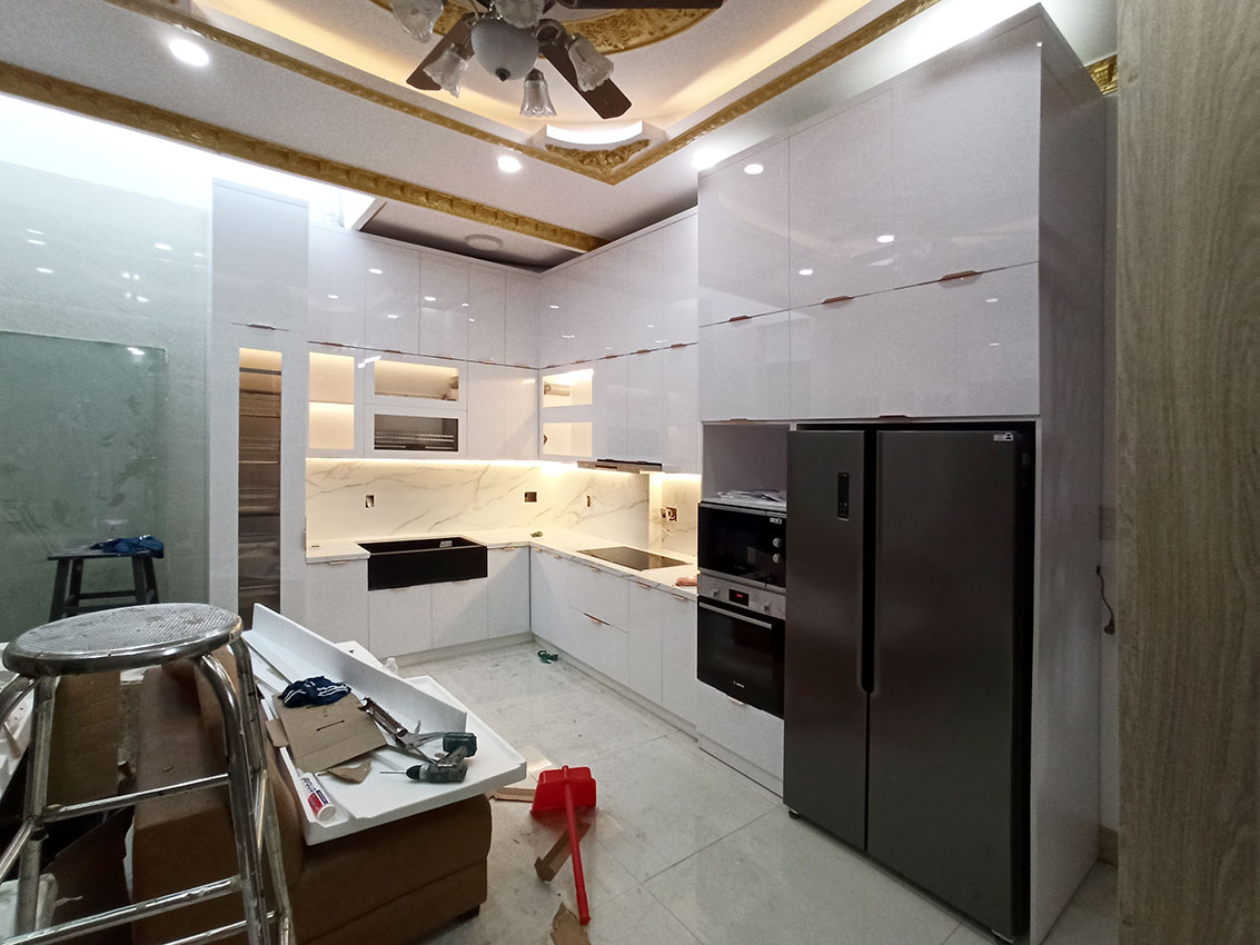 Tủ bếp hiện đại chữ L, gỗ công nghiệp MDF chống ẩm phủ acrylic An Cường