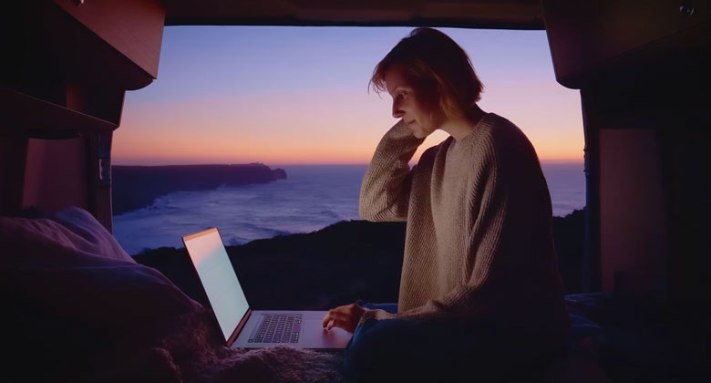 Sony 75XR50 - Độ tương phản ấn tượng. Công nghệ màn hình chuyên nghiệp cốt lõi.