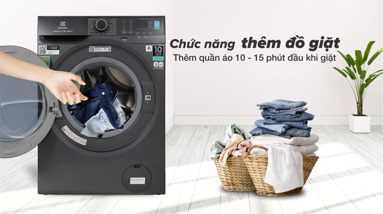 Máy giặt Electrolux 10kg cửa ngang - Chức năng thêm quần áo trong khi giặt