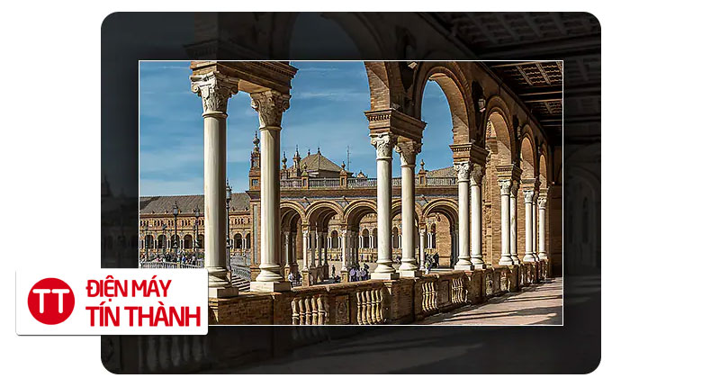 Smart Tivi QLED Samsung FHD 43 inch QA43Q5FA - Hình ảnh chân thực với độ sâu ấn tượng