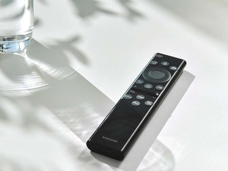 Tivi Samsung QLED 85 inch - Điều khiển Solar Cell Remote