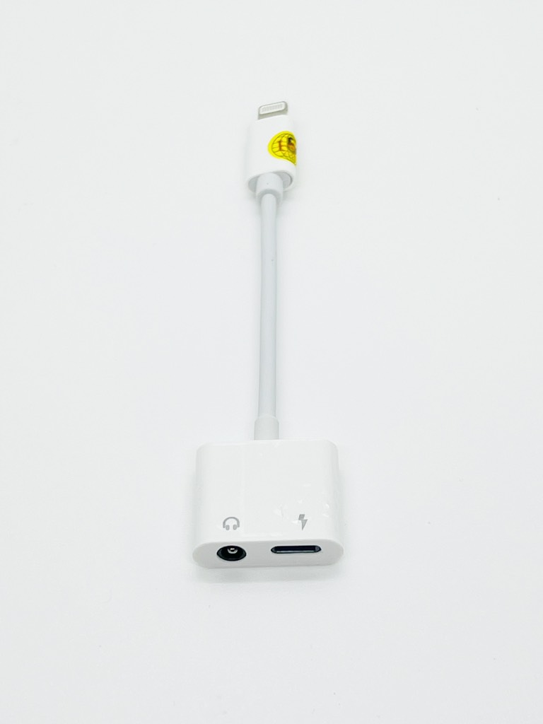 Jack Chuyển Tai Nghe 2 in 1 Cổng Lightning ( Hàng Outside N.Máy )