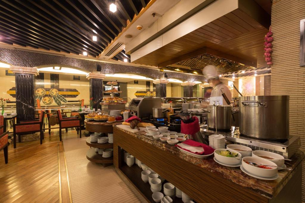 Silk Path Hanoi Hotel- 4 Star