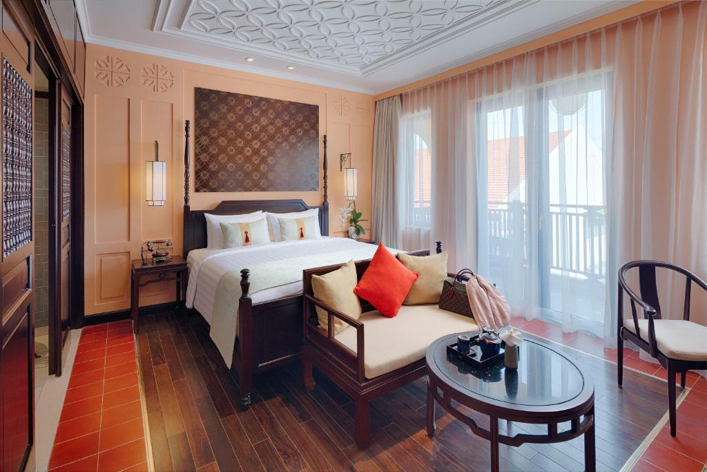 Little Riverside Hoi An . A Luxury Hotel & Spa