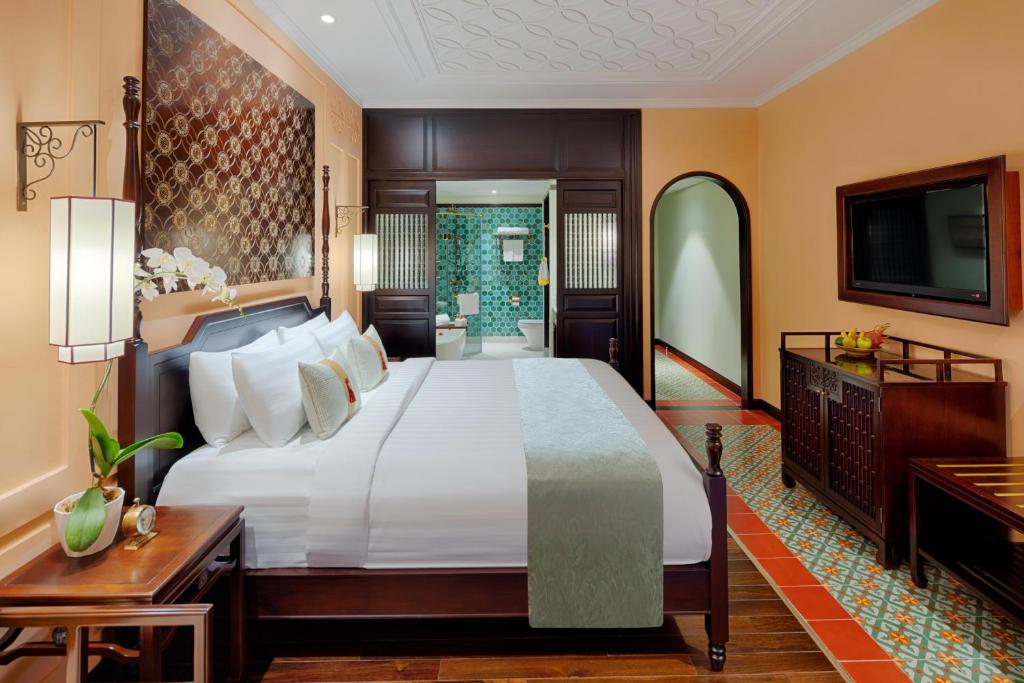 Little Riverside Hoi An . A Luxury Hotel & Spa
