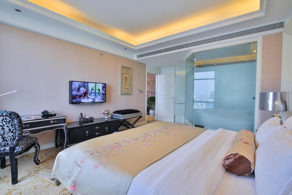 Brilliant Hotel 4 Star