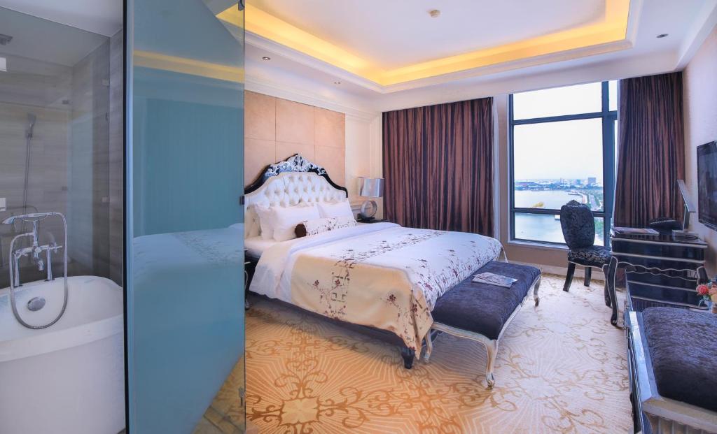 Brilliant Hotel 4 Star