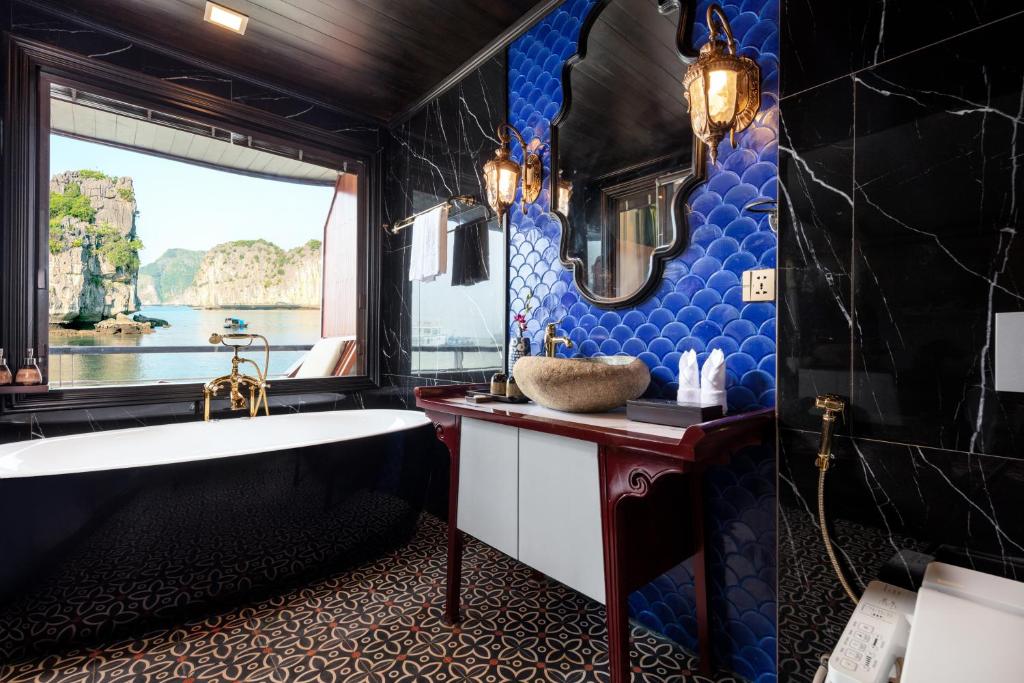 Orchid Premium Cruise