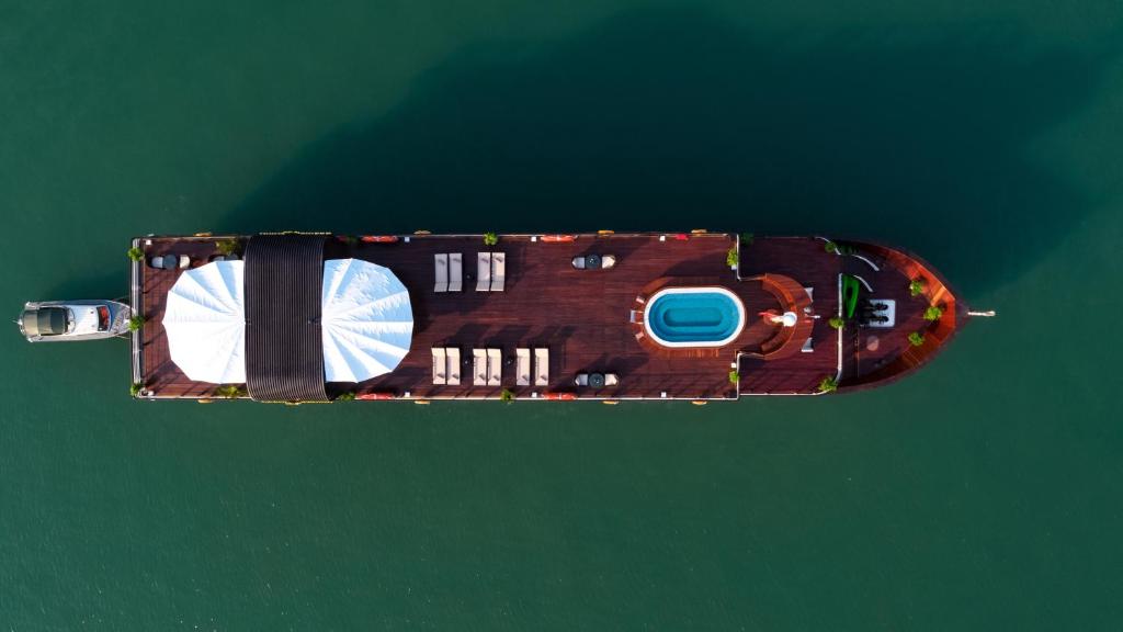 Orchid Premium Cruise