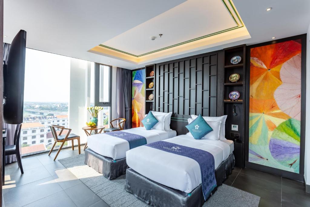 White Lotus Hue Hotel