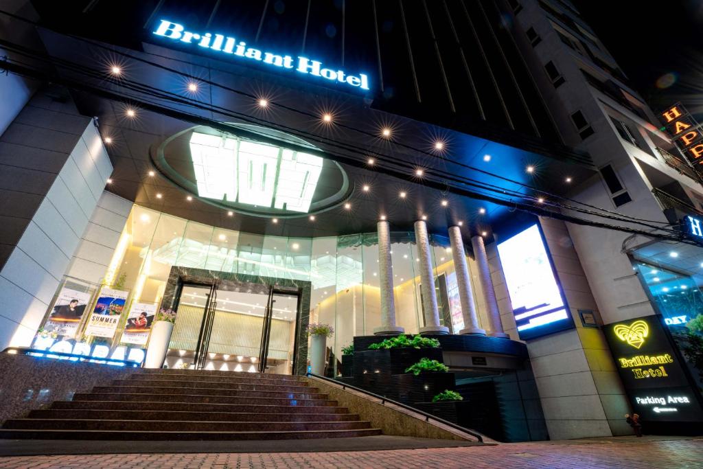 Brilliant Hotel 4 Star