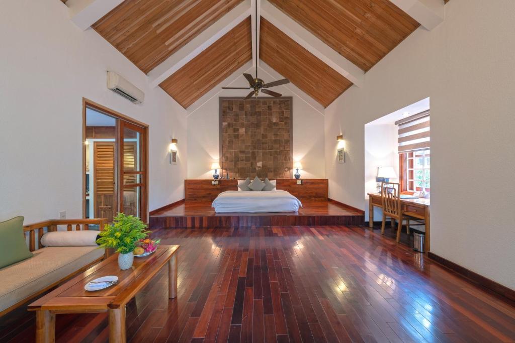Pilgrimage Village Boutique Resort & Spa