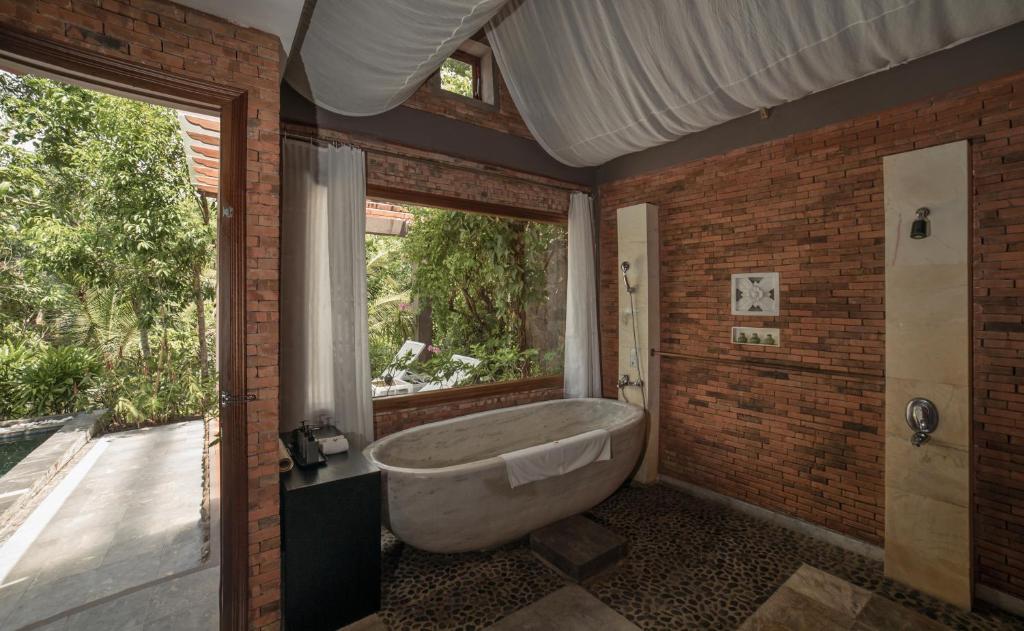 Pilgrimage Village Boutique Resort & Spa