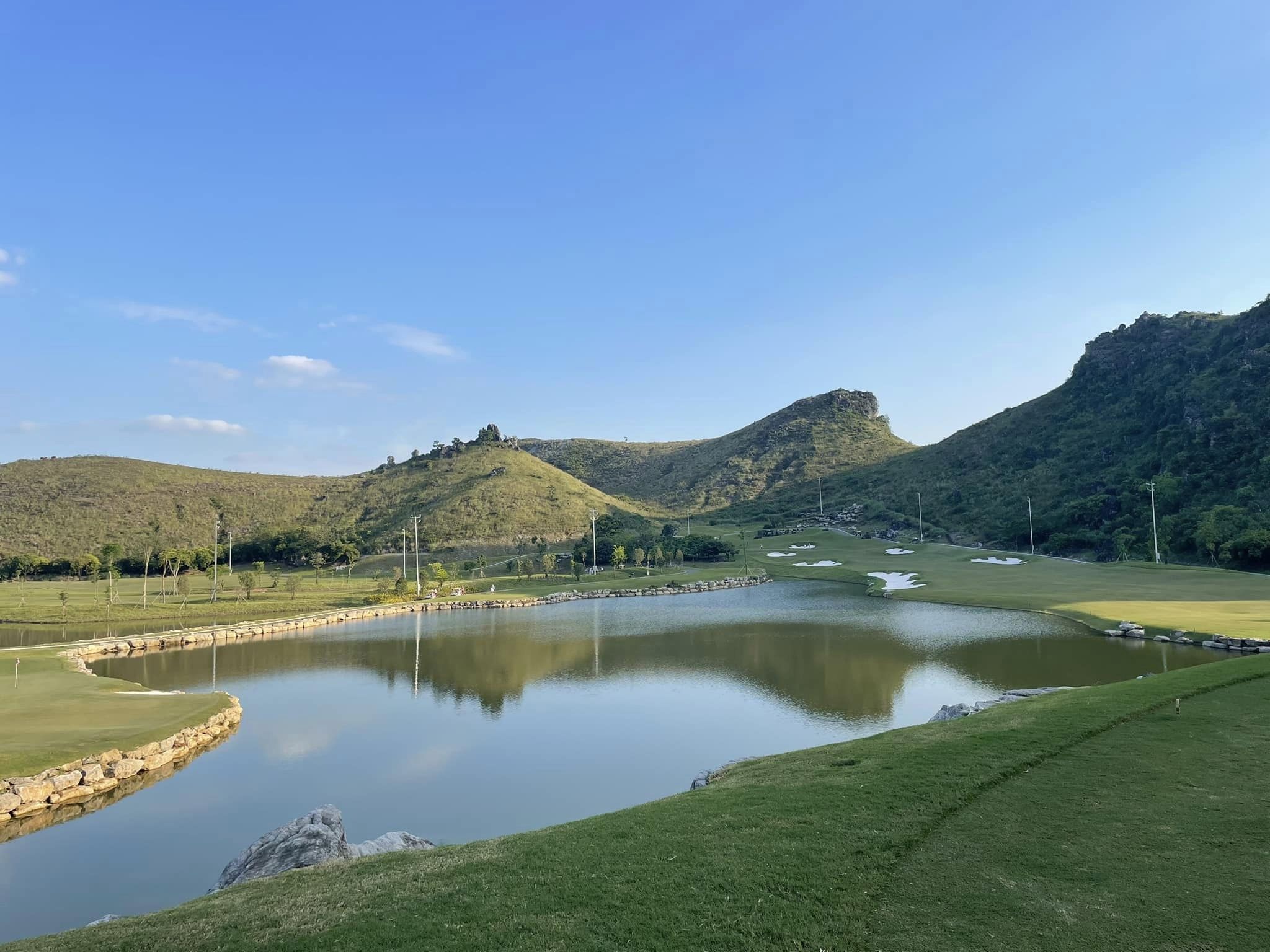 Hanoi- Nha Trang- Da Lat- Ho Chi Minh 15 Days 14 Nights 10 Rounds