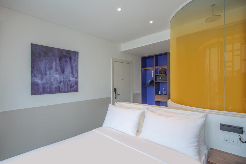 Wink Hotel Danang Centre - 4 Star