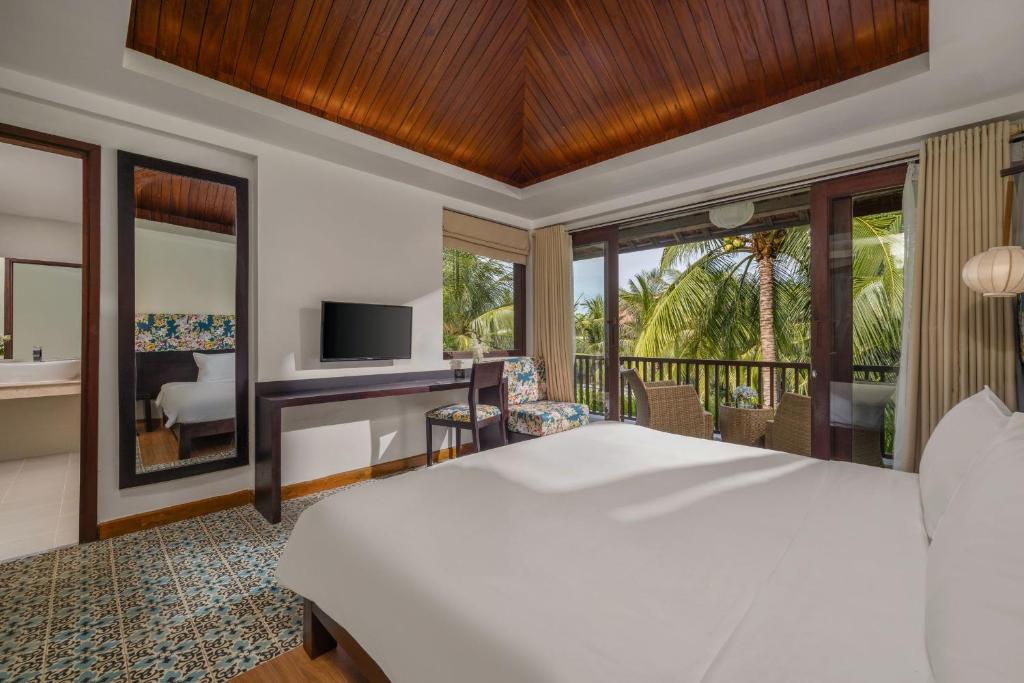 The Signature Hoi An